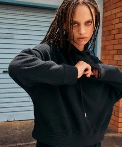 Afends Womens Odie - Waffle Cropped Pull On Hood - Black