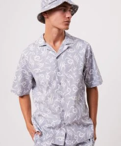 Afends Mens Tribal - Unisex Organic Cuban Short Sleeve Shirt - Silver