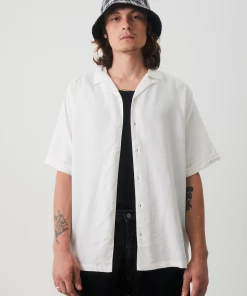 Afends Mens Daily - Hemp Cuban Short Sleeve Shirt - White