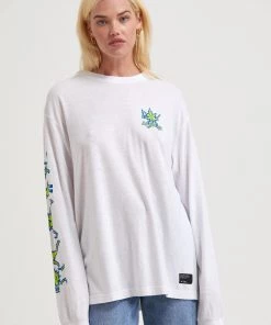 Afends Unisex Sleepy Hollow - Unisex Hemp Long Sleeve Graphic T-Shirt - White 19 Afends Unisex Sleepy Hollow - Unisex Hemp Long Sleeve Graphic T-Shirt - White