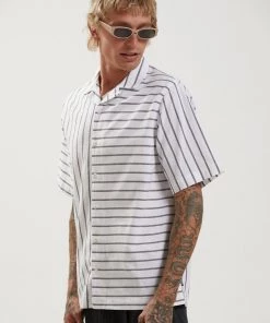 Afends Unisex Ladera - Unisex Cuban Short Sleeve Shirt - White