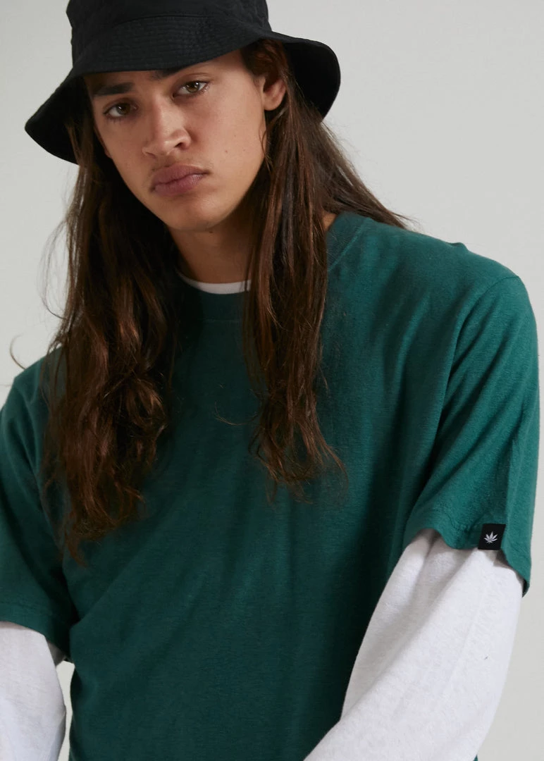 EVERYDAY ESSENTIALS Afends Mens Classic - Hemp Retro T-Shirt - Emerald 2 EVERYDAY ESSENTIALS Afends Mens Classic - Hemp Retro T-Shirt - Emerald
