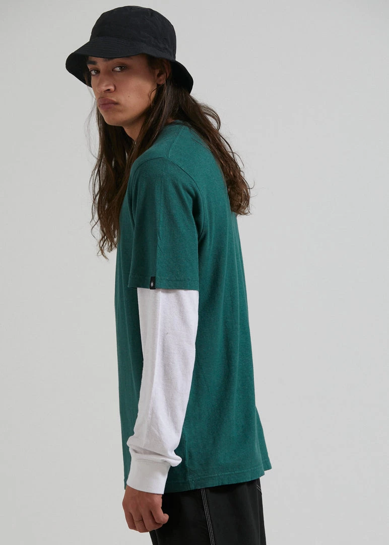 EVERYDAY ESSENTIALS Afends Mens Classic - Hemp Retro T-Shirt - Emerald 4 EVERYDAY ESSENTIALS Afends Mens Classic - Hemp Retro T-Shirt - Emerald