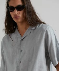 EVERYDAY ESSENTIALS Afends Mens Daily - Hemp Cuban Short Sleeve Shirt - Grey