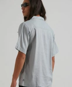 EVERYDAY ESSENTIALS Afends Mens Daily - Hemp Cuban Short Sleeve Shirt - Grey