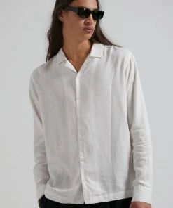 EVERYDAY ESSENTIALS Afends Mens Critical - Hemp Cuban Long Sleeve Shirt - White