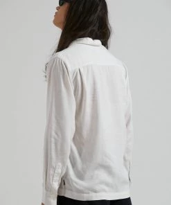 EVERYDAY ESSENTIALS Afends Mens Critical - Hemp Cuban Long Sleeve Shirt - White