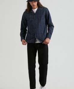 Afends Mens Doomsday - Organic Cuban Long Sleeve Shirt - Midnight
