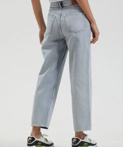 Afends Womens Shelby - Hemp Washed Denim Wide Leg Jeans - Vintage Blue SALE