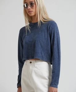 Afends Womens Skylar - Hemp Cropped Long Sleeve Tee - Stone Navy