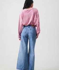 Afends Womens Evolve - Hemp Long Sleeve Tee - Smokey Lilac 9 Afends Womens Evolve - Hemp Long Sleeve Tee - Smokey Lilac