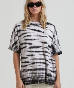 Afends Womens Hannah - Hemp Dyed Oversized T-Shirt - Black Clothing