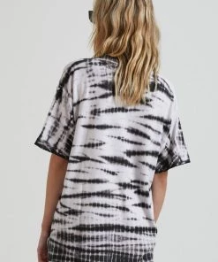 Afends Womens Hannah - Hemp Dyed Oversized T-Shirt - Black Clothing 7 Afends Womens Hannah - Hemp Dyed Oversized T-Shirt - Black Clothing