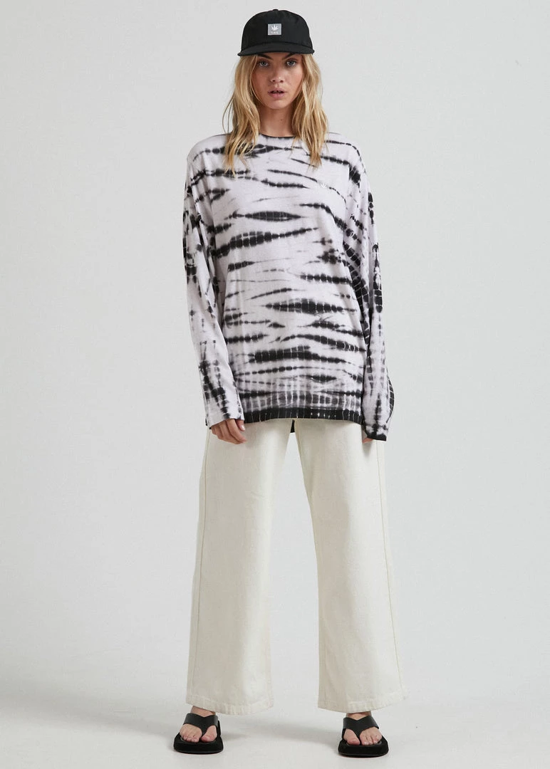 Afends Womens Hannah - Hemp Dyed Long Sleeve T-Shirt - Black 3 Afends Womens Hannah - Hemp Dyed Long Sleeve T-Shirt - Black