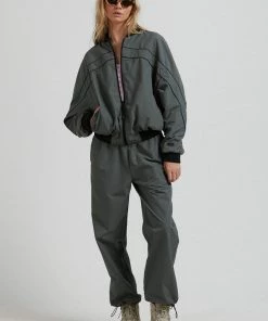 Afends Womens Sybil - Recycled Reversible Bomber Jacket - Jungle Green