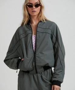 Afends Womens Sybil - Recycled Reversible Bomber Jacket - Jungle Green