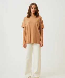 EVERYDAY ESSENTIALS Afends Womens Slay - Hemp Oversized T-Shirt - Chestnut