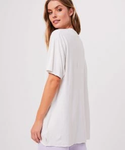 Afends Womens Little Dreamer - Hemp Oversized Graphic T-Shirt - Off White Clothing